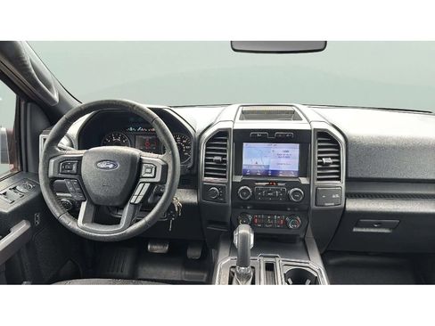 Used 2020 Ford F150 XLT w/ Equipment Group 302A Luxury AWD/4WD image 13