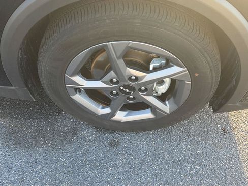 Used 2025 Kia K4 FWD image 37