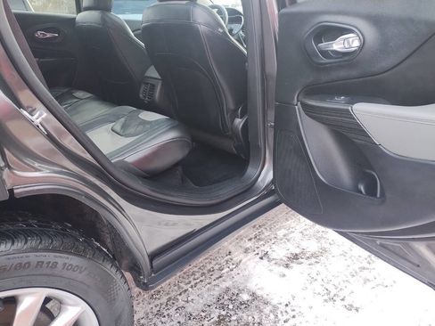 Used 2014 Jeep Cherokee Limited image 22