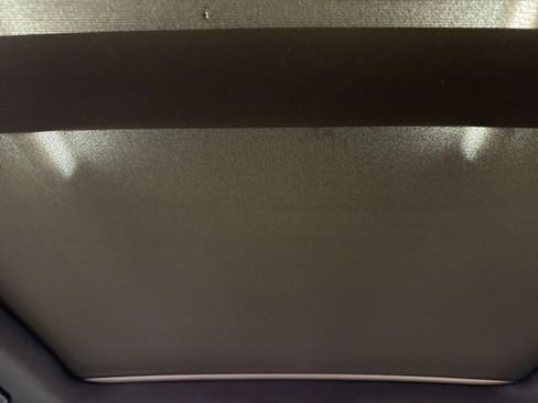 Used 2018 Porsche Cayenne Platinum Edition image 18