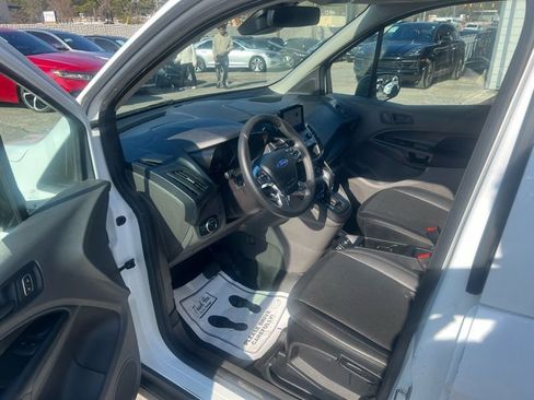 Used 2020 Ford Transit Connect XL image 13