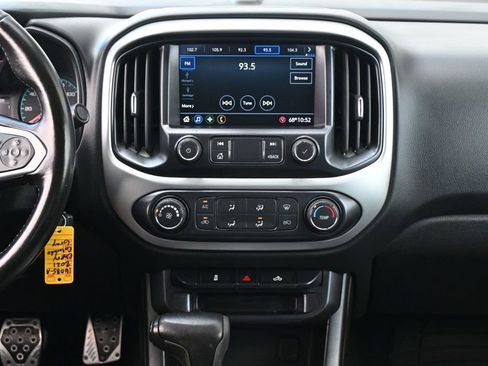 Used 2021 Chevrolet Colorado LT w/ Redline Special Edition image 15