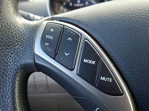 Used 2014 Hyundai Elantra GT image 20