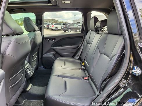 Certified 2025 Subaru Forester Limited AWD/4WD image 11