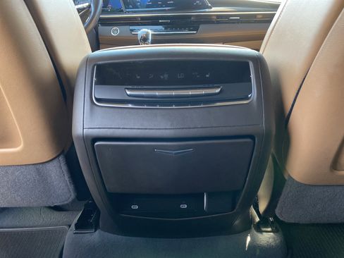 Used 2022 Cadillac Escalade ESV Sport w/ Touring Package image 28