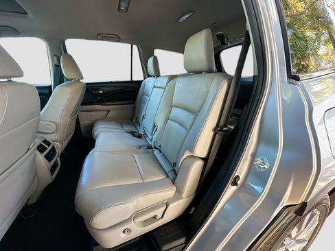 Used 2022 Honda Pilot EX-L image 24