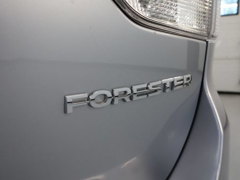 Used 2023 Subaru Forester Premium AWD/4WD image 11