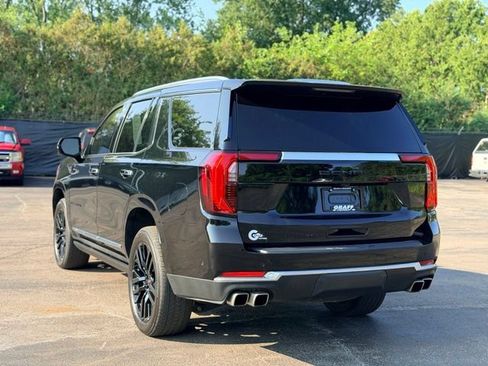 Used 2025 GMC Yukon Denali w/ Sun & Power Step Package AWD/4WD image 6