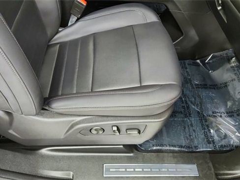 Used 2024 GMC Hummer EV 3X w/ LPO, Illumination Package image 21