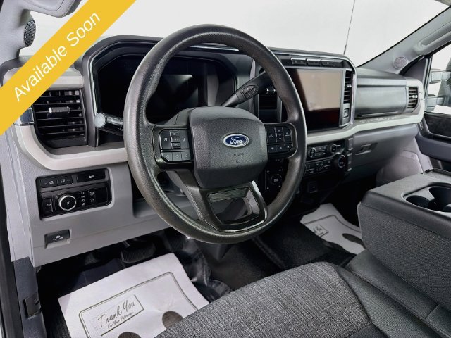 Used 2023 Ford F250 XLT w/ XLT Premium Package AWD/4WD image 9