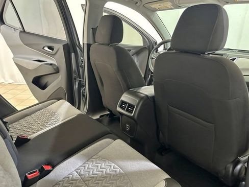 Used 2024 Chevrolet Equinox LS FWD image 17