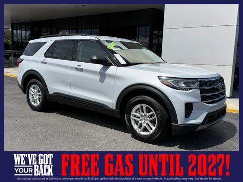 New 2026 Ford Explorer Active RWD image 2