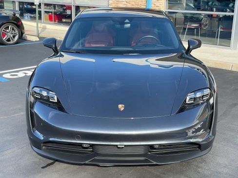 Used 2021 Porsche Taycan RWD image 10