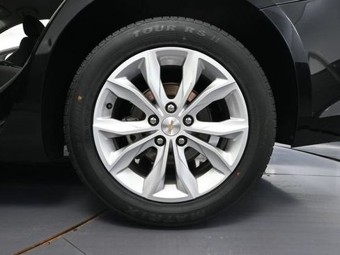 Used 2023 Chevrolet Malibu LT FWD image 11