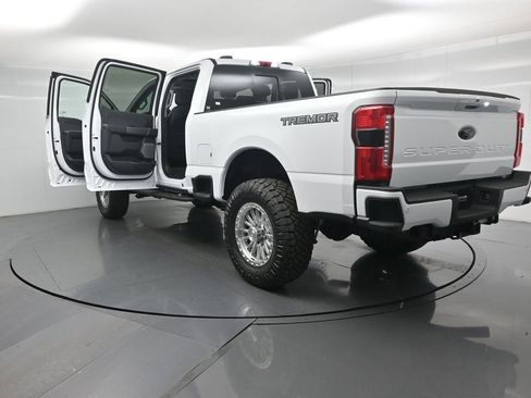 New 2026 Ford F250 Lariat w/ Tremor Off-Road Package AWD/4WD image 36