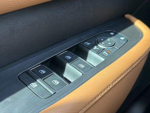 New 2026 Nissan Armada SL w/ Captain's Chari Seat Package image 22