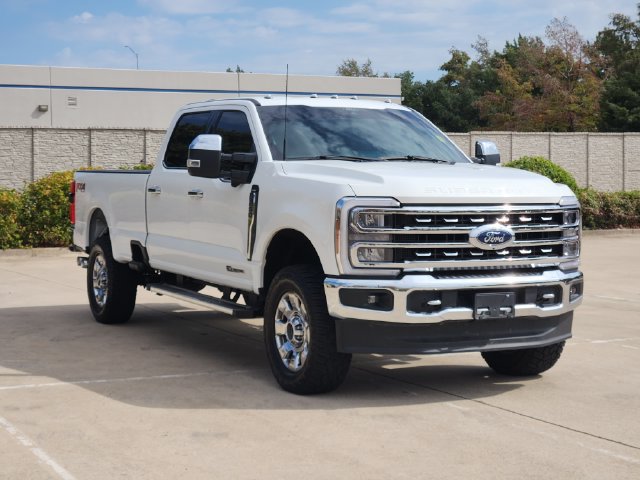 Used 2024 Ford F250 Lariat w/ Chrome Package AWD/4WD image 3