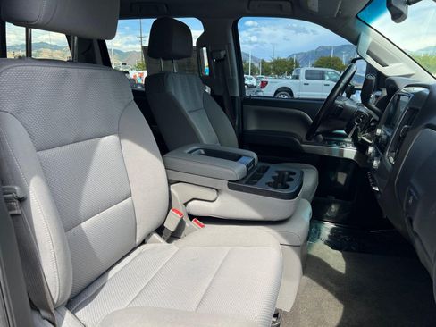 Used 2016 Chevrolet Silverado 2500 LT w/ LT Convenience Package AWD/4WD image 32