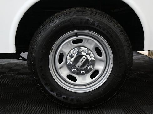 Used 2019 Ford F250 XL w/ XL Value Package image 30