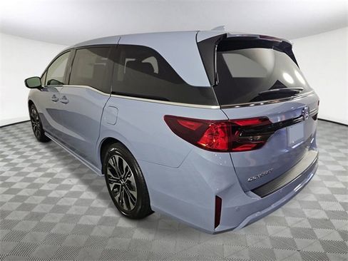 New 2026 Honda Odyssey Elite image 4