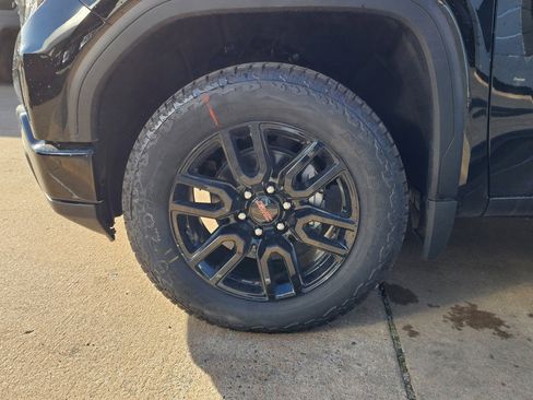 New 2026 GMC Sierra 1500 Elevation image 52