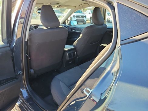 Used 2025 Toyota Camry LE image 10