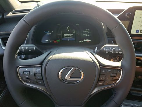 New 2026 Lexus UX 300h AWD image 14