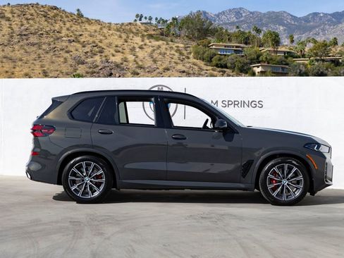 New 2026 BMW X5 xDrive50e image 6