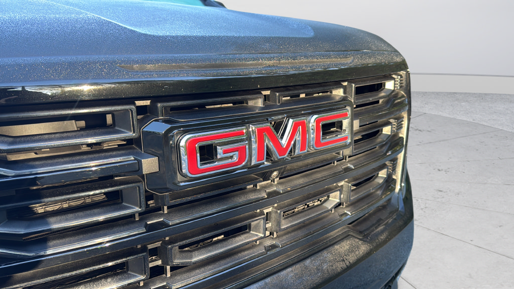 Certified 2025 GMC Acadia Elevation w/ Black Edition FWD image 27