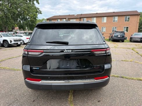 Used 2024 Jeep Grand Cherokee Limited 4xe AWD/4WD image 6