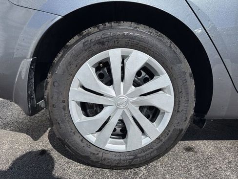 Used 2024 Nissan Versa S w/ Trunk Package FWD image 6