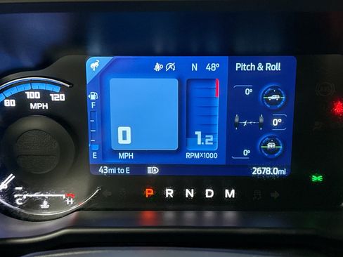 Used 2024 Ford Bronco Badlands image 13