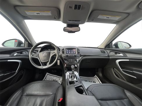 Used 2017 Buick Regal Sport Touring image 12
