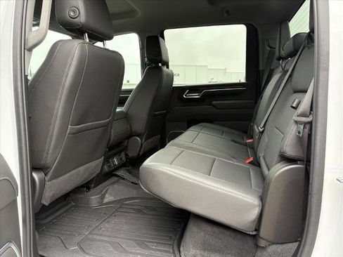 Certified 2025 GMC Sierra 2500 SLT image 18