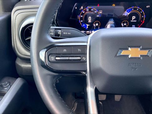 Used 2024 Chevrolet Colorado LT w/ LT Convenience Package image 22