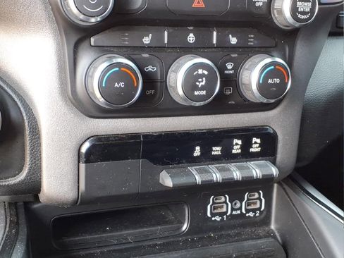 Used 2023 RAM 1500 Big Horn AWD/4WD image 14