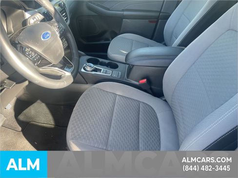 Used 2021 Ford Escape SE w/ SE Sport Appearance Package image 11