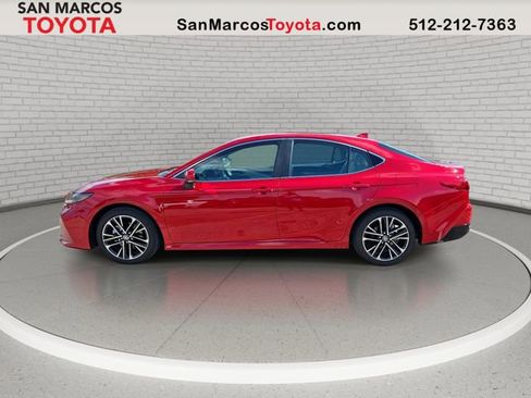 Used 2026 Toyota Camry XLE FWD image 9