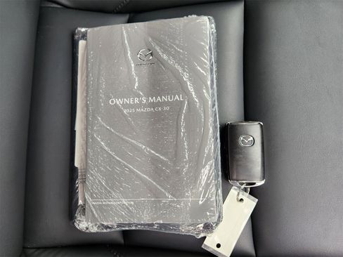 Used 2025 MAZDA CX-30 AWD 2.5 S w/ Preferred Package image 41