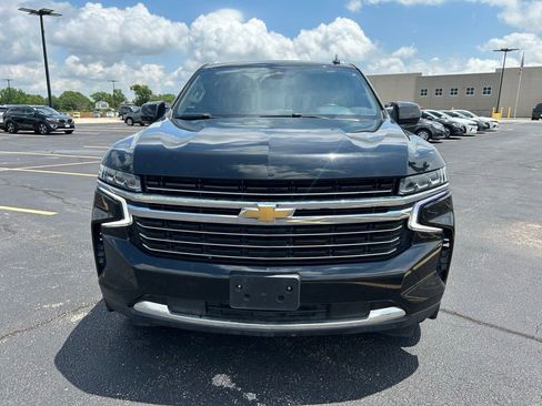 Used 2021 Chevrolet Suburban LT AWD/4WD image 4