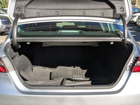 Used 2021 Toyota Camry SE w/ Convenience Package image 27