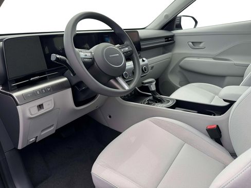 New 2026 Hyundai Kona SE FWD image 14