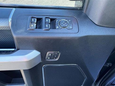 Used 2018 Ford F150 Lariat w/ Equipment Group 502A Luxury image 39