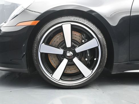 Certified 2026 Porsche 911 Targa 4S AWD/4WD image 4