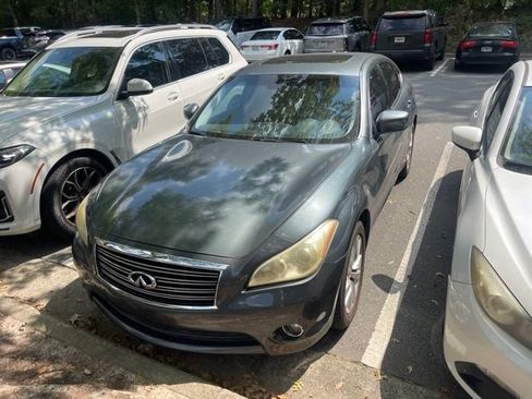 Used 2011 INFINITI M37 w/ Premium Pkg RWD image 1