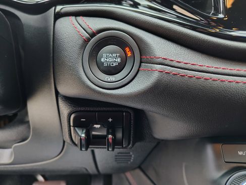 Certified 2024 Dodge Durango GT image 35