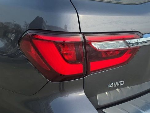 Certified 2024 INFINITI QX80 Luxe image 33