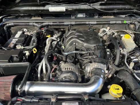 Used 2017 Jeep Wrangler Unlimited Sport w/ Quick Order Package 24S image 28