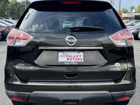 Used 2016 Nissan Rogue S AWD/4WD image 3