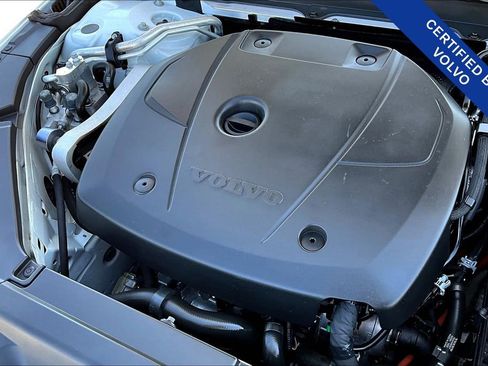 Certified 2024 Volvo S90 T8 Ultimate w/ Lounge Package image 42